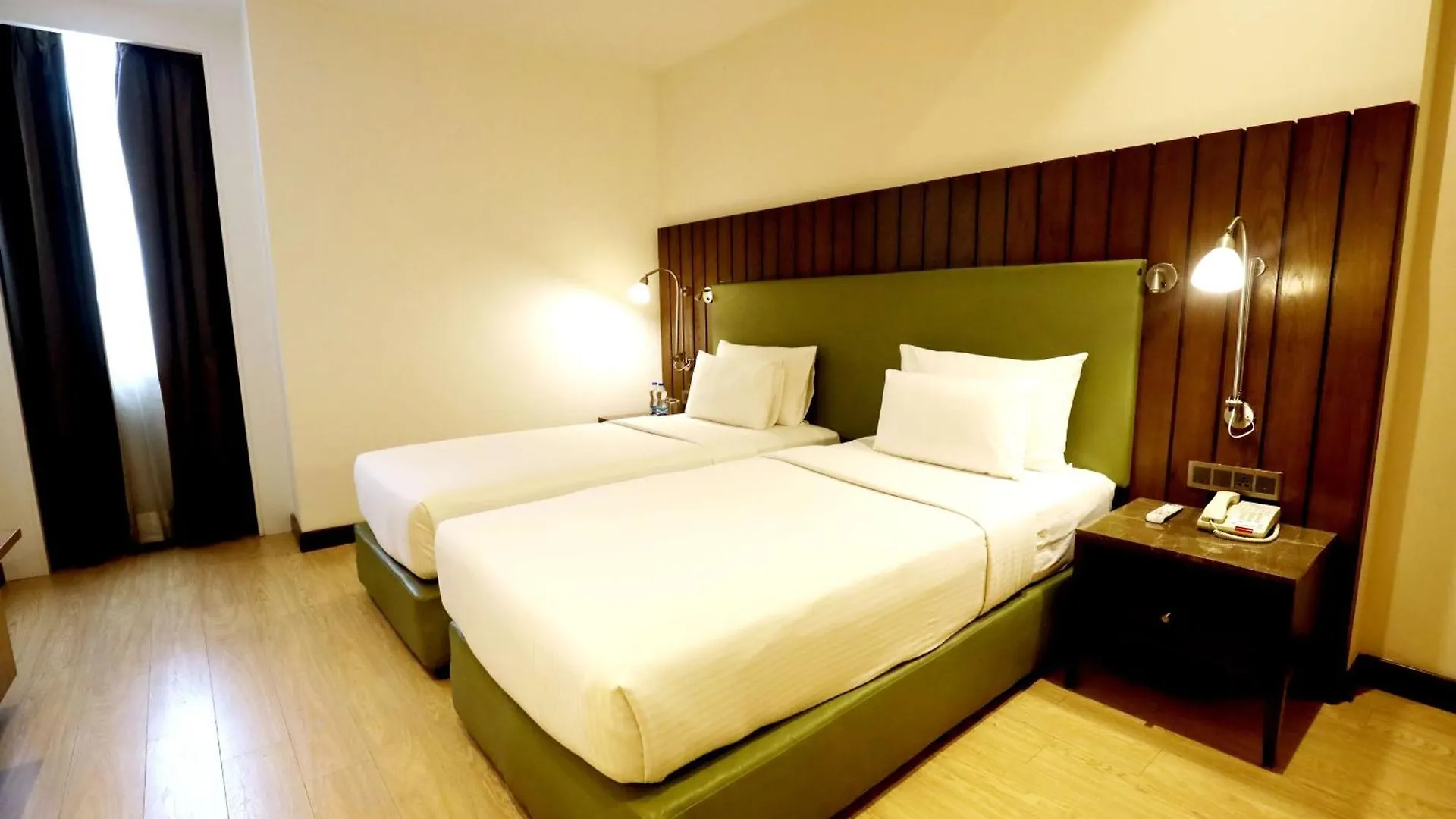 Best Western Maryland Chandigarh Hotel Zirakpur