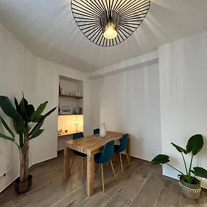 Apartment Le Riquier - Port De Nice